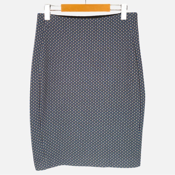 Diane von Furstenburg pencil skirt - Picture 2 of 4